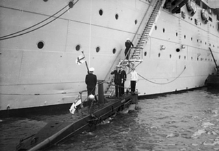 Illustration for article titled How The Royal Navy's X-Class Midget Subs Helped Make D-Day Possible